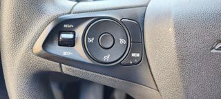 Opel Grandland X 2018 entry-selection-thumb-24