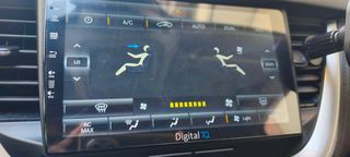Opel Grandland X 2018 entry-selection-thumb-35