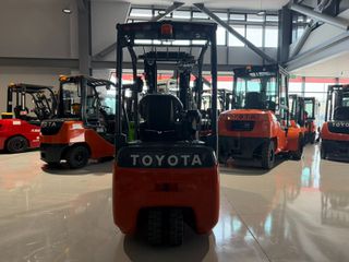Toyota 2020 8FBΕ20T-thumb-2