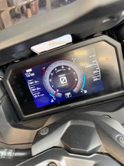 Yamaha T-MAX 560 2025 TECH MAX-thumb-3