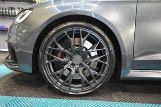 Audi RS3 2019-thumb-9