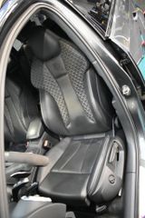 Audi RS3 2019-thumb-12