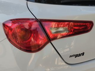 Alfa Romeo Giulietta 2016 1.6 JTDM 16V VELOCE-thumb-12