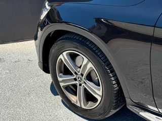 Mercedes-Benz GLC 220 2020 D 4MATIC-thumb-9