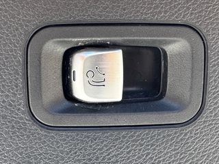 Mercedes-Benz GLC 220 2020 D 4MATIC-thumb-34