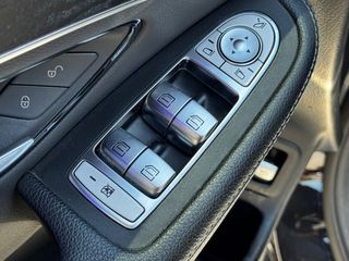Mercedes-Benz GLC 220 2020 D 4MATIC-thumb-26