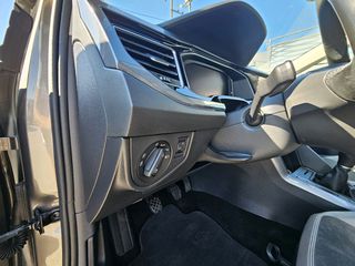 Volkswagen Polo 2018-thumb-11