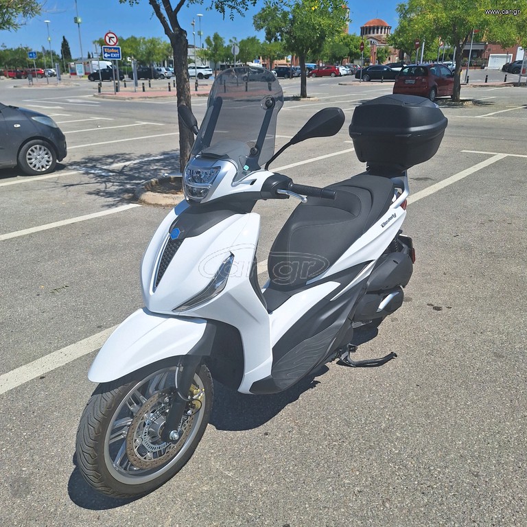 Piaggio Beverly 310 2025