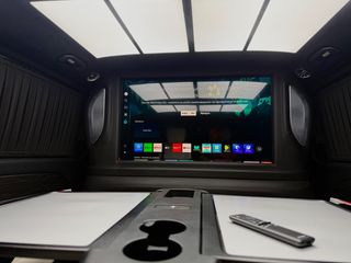 Mercedes-Benz V 300 2024 AVERS EDITION-thumb-31
