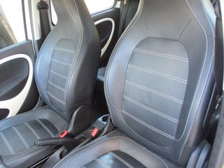 Smart ForFour 2015-thumb-6