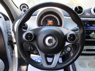 Smart ForFour 2015-thumb-12