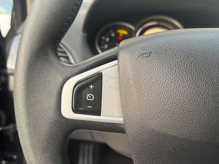 Renault Megane 2012 DCI 110 LIMITED-thumb-17