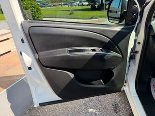 Opel Combo 2016 1.3 CDTI DIESEL-thumb-22