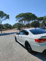 Bmw 320 2009 Bmw e92 coupe-thumb-3