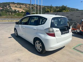 Honda Jazz 2010-thumb-5