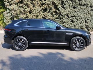 Jaguar F-Pace 2022 F-PACE P400e  AWD Hybrid-thumb-7