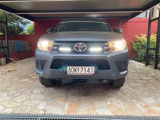 Toyota Hilux 2019 1.5 ΚΑΜΠΙΝΑ - ΘΕΡΜΑΙΝΟΜΕΝΑ - ΕΡΓΑΤΗΣ -PARKTRONIC