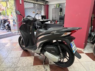 Honda SH 150i 2016 ( ΓΡΑΜΜΑΤΙΑ ΜΕΤΑΞΥ ΜΑΣ ΜΕ 50% ΠΡΟΚΑΤΑΒΟΛΗ  )-thumb-2