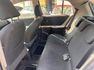 Toyota Yaris 2011 1.4 D-4D DIESEL 6 TAXYTO-thumb-24