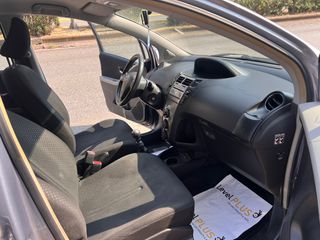 Toyota Yaris 2011 1.4 D-4D DIESEL 6 TAXYTO-thumb-28