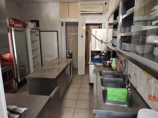 Πλήρης μεταχειρισμένος εξοπλισμός ψητοπωλείου-thumb-21