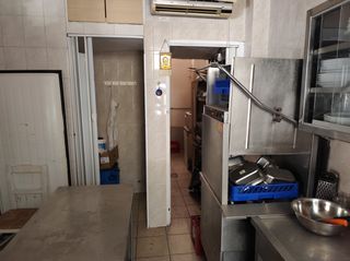 Πλήρης μεταχειρισμένος εξοπλισμός ψητοπωλείου-thumb-22