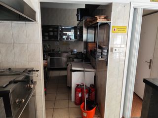 Πλήρης μεταχειρισμένος εξοπλισμός ψητοπωλείου-thumb-28