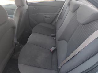 Kia Rio 2005-thumb-9