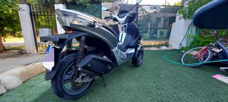 Piaggio MP3 300 2011 YOURBAN-thumb-6