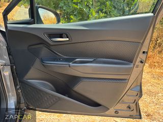Toyota C-HR 2017 C-HR 1.8 HYBRID DYNAMIC-thumb-16