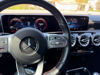 Mercedes-Benz A 180 2020 AMG-thumb-8