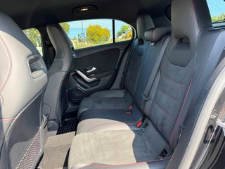 Mercedes-Benz A 180 2020 AMG-thumb-12