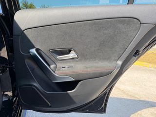 Mercedes-Benz A 180 2020 AMG-thumb-14