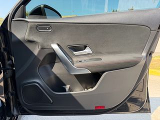 Mercedes-Benz A 180 2020 AMG-thumb-15