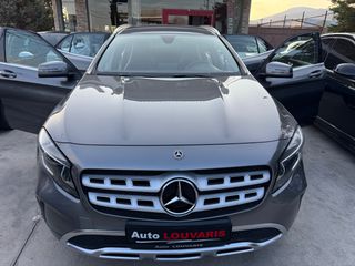 Mercedes-Benz GLA 180 2018-thumb-16