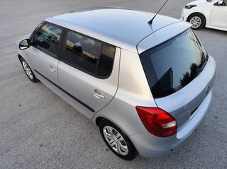 Skoda Fabia 2013 1.2 DIESEL-thumb-7