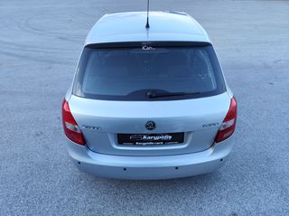 Skoda Fabia 2013 1.2 DIESEL-thumb-9