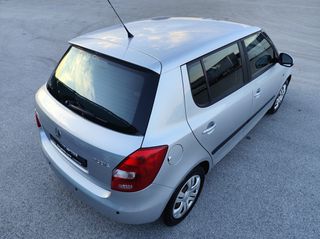 Skoda Fabia 2013 1.2 DIESEL-thumb-11