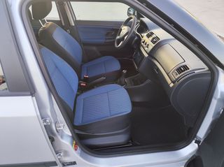 Skoda Fabia 2013 1.2 DIESEL-thumb-26