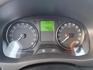 Skoda Fabia 2013 1.2 DIESEL-thumb-35