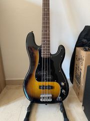 Fender Squier Affinity Precision Bass-thumb-1