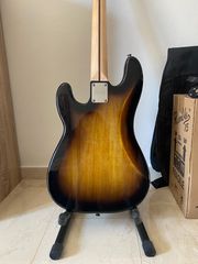 Fender Squier Affinity Precision Bass-thumb-4