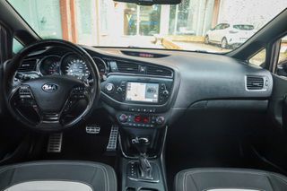Kia Ceed / cee'd 2016 1.6 CRDi 136hp GT Line-thumb-2