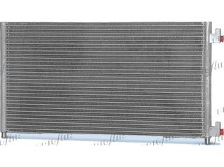 Συμπυκνωτής FIAT PUNTO 99-01/2001 χωρίς αυτιά οι σωλήνες βιδώνουν και οι δύο από πάνω