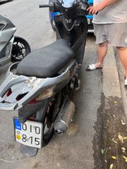 Honda SH 150i 2011-thumb-2