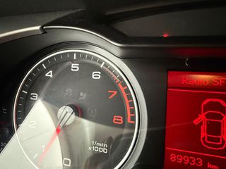 Audi A4 2011-thumb-1