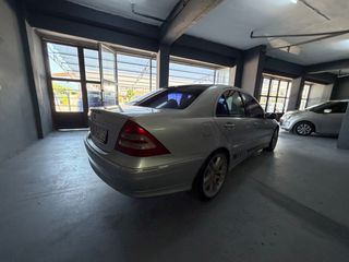 Mercedes-Benz C 200 2001 AVANTGARDE KOMPRESSOR-thumb-13