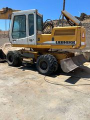 Εκσκαφέας Με Λάστιχα Liebherr 1995 A 912