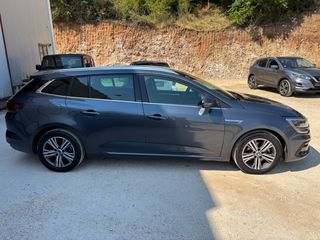 Renault Megane 2021 Plug in-thumb-5
