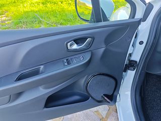 Renault Clio 2019 1.5 DCI DIESEL EURO 6 NAVI-thumb-9